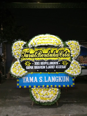 Papan Bunga Duka di Malaka